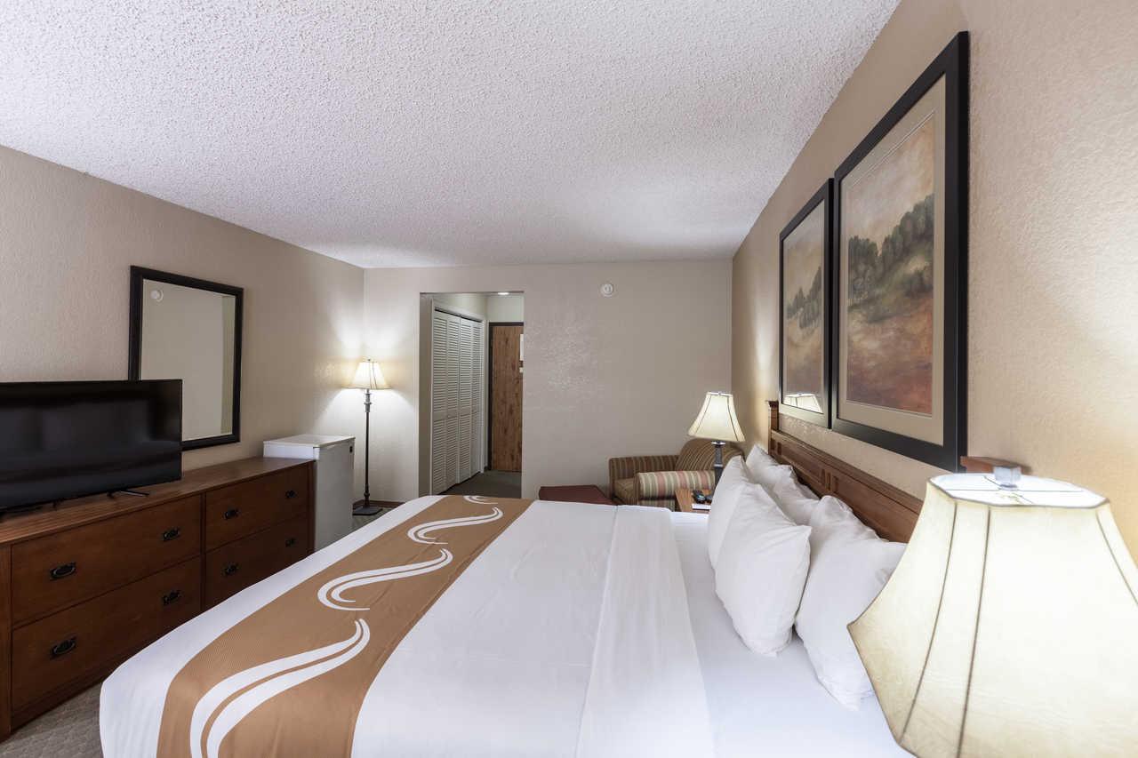 Quality Inn & Suites Plano East - Richardson Exterior foto