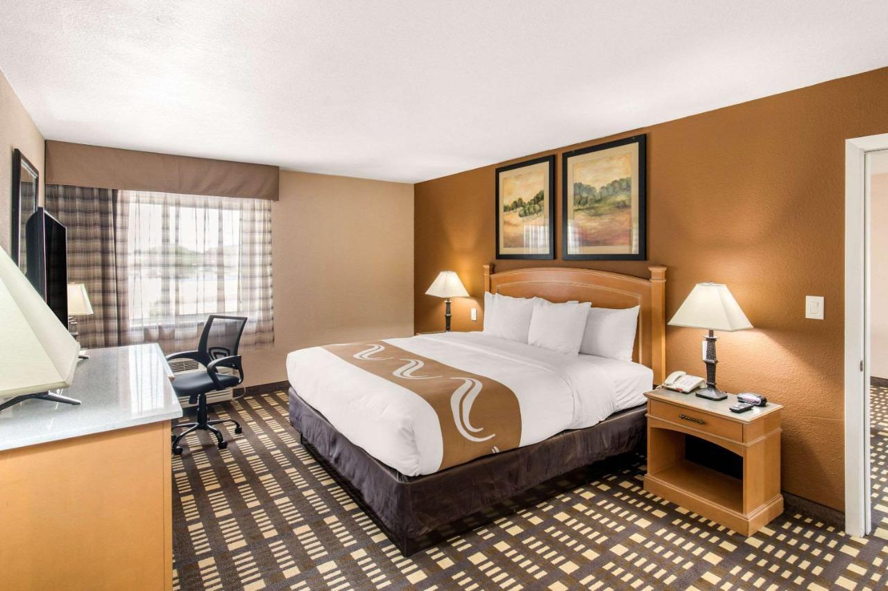 Quality Inn & Suites Plano East - Richardson Exterior foto